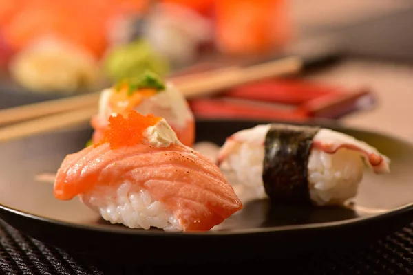 Nigiri sushi duo — Stockfoto