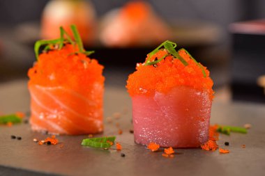 Somon Yumurta suşi