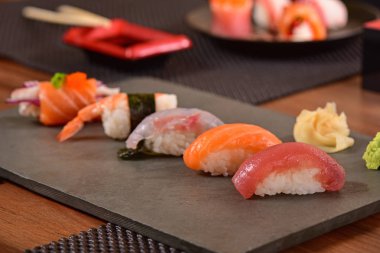 Nigiri sushi seti