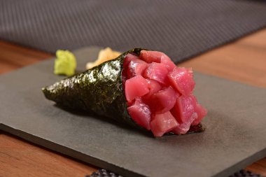 Ton balığı Temaki Suşi