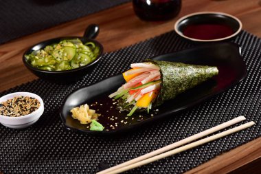 Kani kani Temaki Sushi