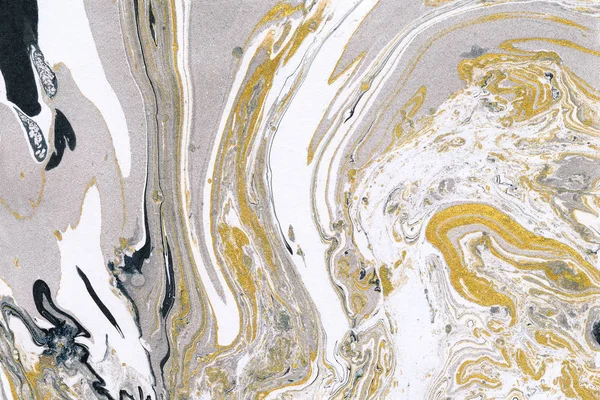 Arany, fehér és szürke márványfesték textúra. Kézzel rajzolt minta elvont háttér. Tintapapapapír szerkezete. — Stock Fotó