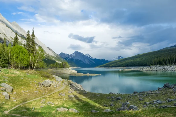 Lake Medicine w Kanada — Zdjęcie stockowe