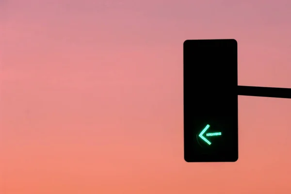 Öncesinde yeşil ışık ile hareket — Stok fotoğraf