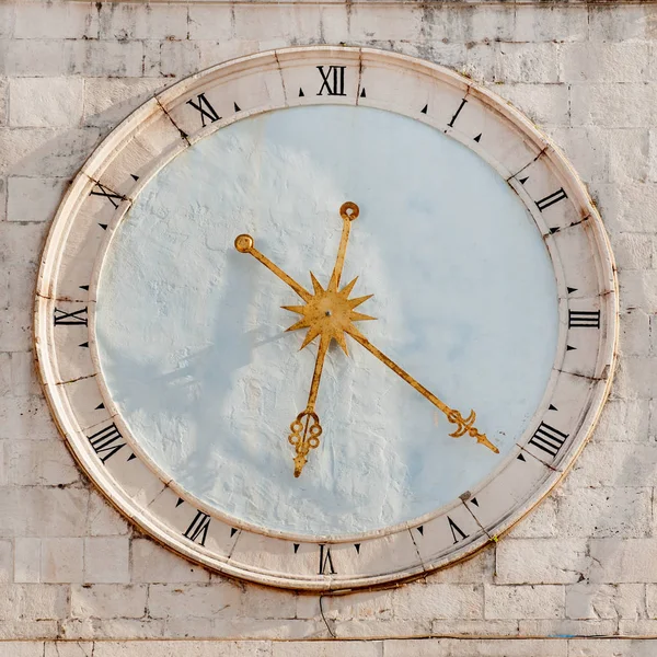 Trogir tower clock — Stockfoto