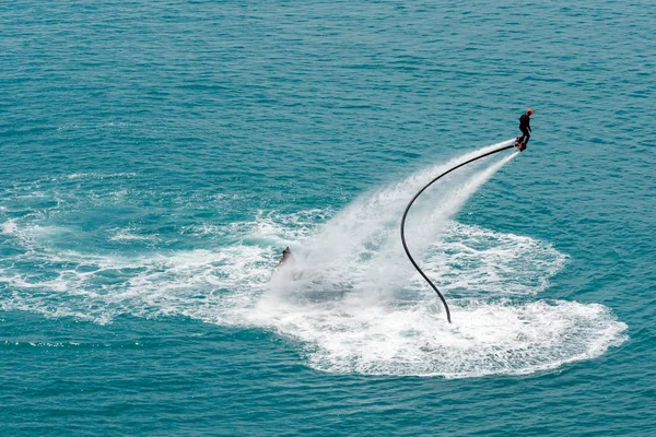 Actividades acuáticas en el mar — Foto de Stock