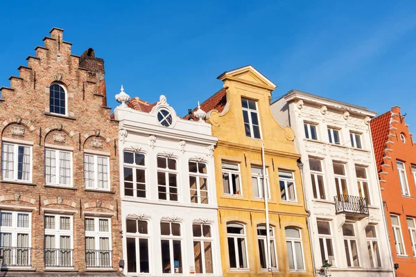 Kleurrijke Oude Koopmanshuizen Het Historisch Centrum Van Brugge België — Stockfoto