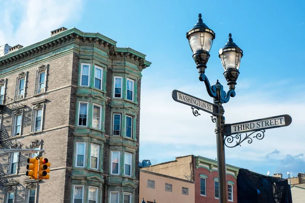 ワシントンの角とアメリカ ニュージャージー州のダウンタウンの3番目の通り — ストック写真