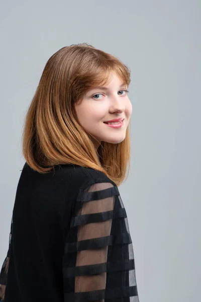 Image of a teenage girl shot in a studio with artificial light — Stock Photo, Image