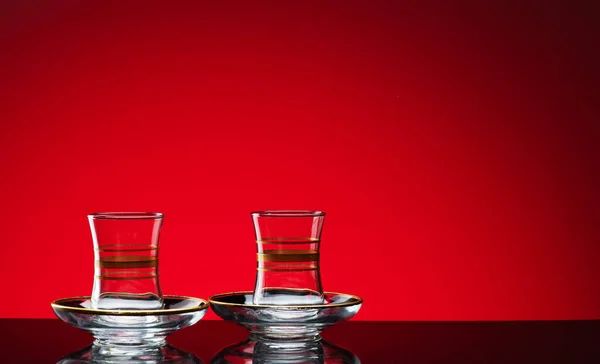 Glass Glasses Shot Studio Red Background — Stock Photo, Image