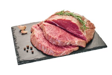  Gemide taze çiğ et