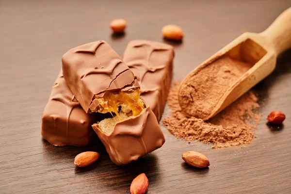 çikolata karamel ile 