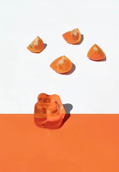 Πορτοκαλί Ζελέ Λευκό Και Πορτοκαλί Φόντο Πορτοκάλια Top View — Φωτογραφία Αρχείου