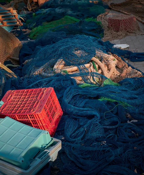 Reti Pesca Sfondo Blu Rosso Monaco — Foto Stock