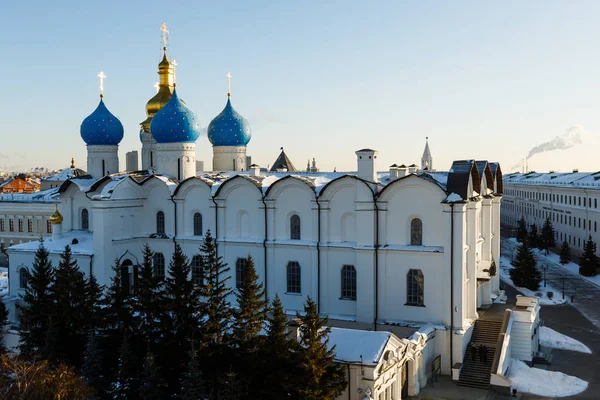 Vista panorâmica do Kul-Sharif e da Catedral da Anunciação, Kazan — Fotografia de Stock