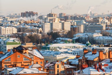 güzel güneşli kış cityscape 