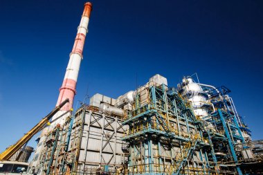 Petrol arıtma donanımları