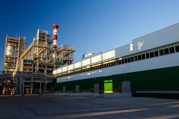 Buildings on the territory of the plant — Stock Photo, Image