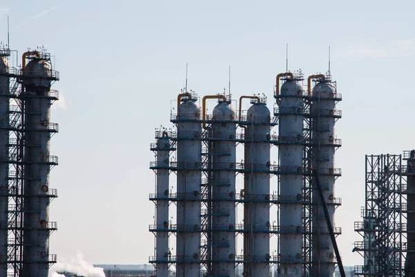 Refinaria de petróleo e gás — Fotografia de Stock