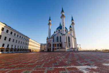 Kazan Kremlin, günbatımı ışınlarının Kul-ı Şerif Camii.