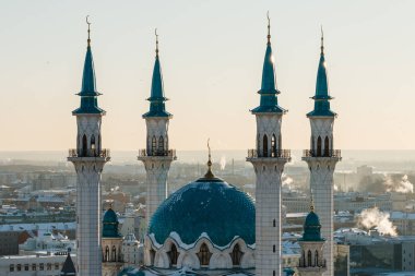 gün batımında Camii siluet