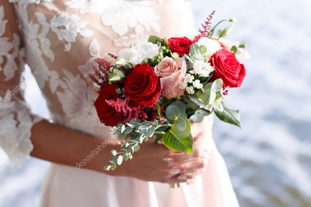 beautiful bright bridal bouquet