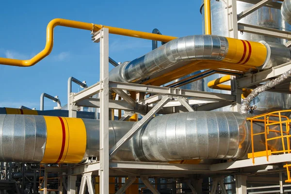 The equipment of oil refining — Stock Photo, Image