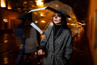 genç kız iskeletin makyajlı. Cadılar Bayramı