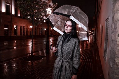 genç kız iskeletin makyajlı. Cadılar Bayramı