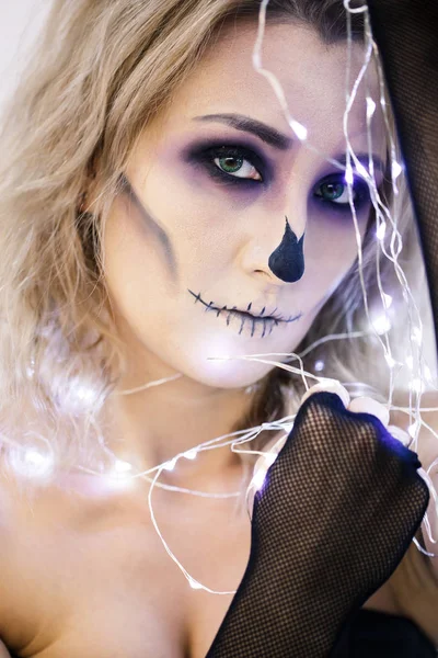 Woman with bright skeleton make up. — Stock Photo, Image