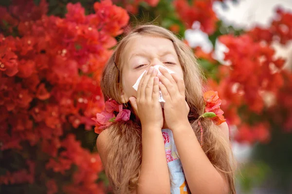 Allergy. Spring portrait — Stock Photo, Image