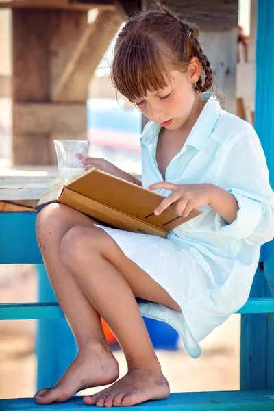 Retrato de verano, concepto de vacaciones —  Fotos de Stock