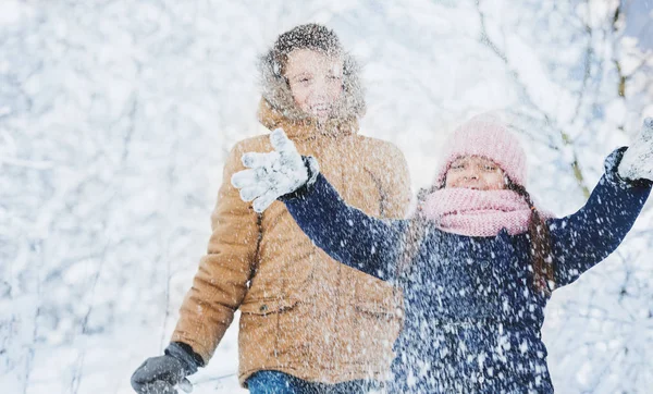 Winter Cute Children Having Fun Outdoors — Stock Photo, Image