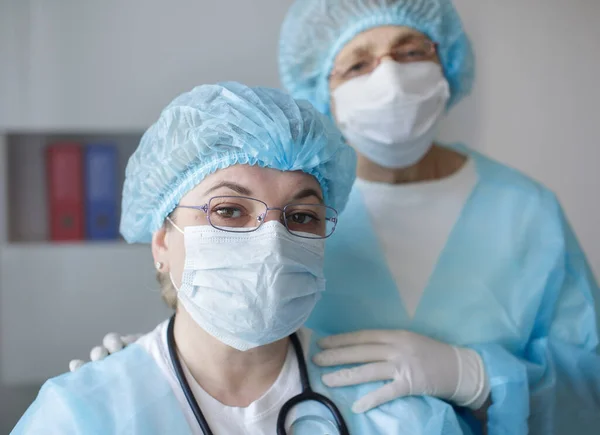 Gezondheidszorg Medisch Concept Covid Vrouwelijke Dokters Medische Beschermende Pakken Teamwerk — Stockfoto