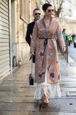 Sokak stil, Paris moda hafta sonbahar kış 2017, günde 6, Paris