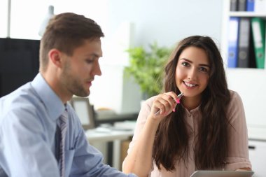 Mutlu meslektaşlar rapor veriyor