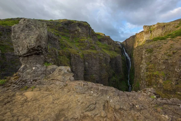 Glymur Waterfall Golden Clouds Sky Flowing Water Captured Long Exposure — Stock Photo, Image