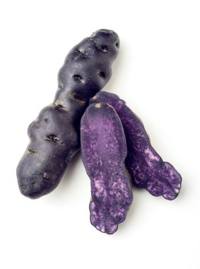 Beyaz vitelotte patates