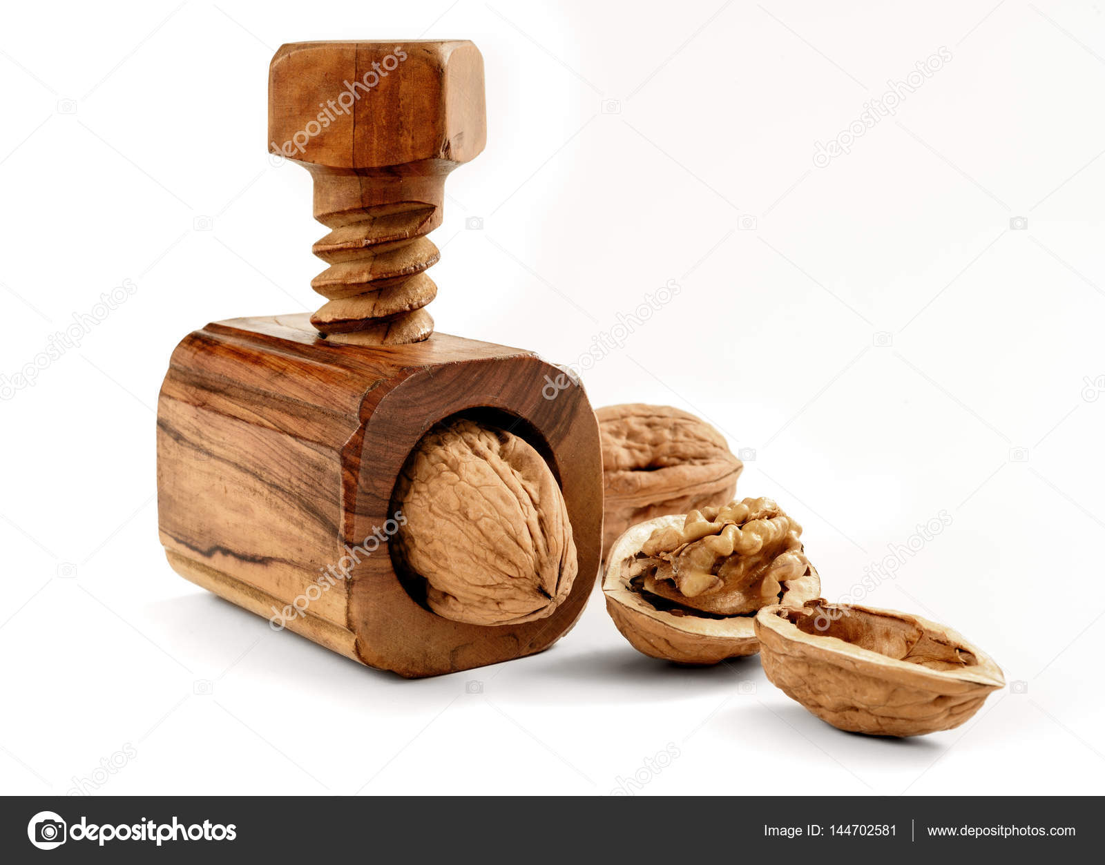 nutcracker for nuts