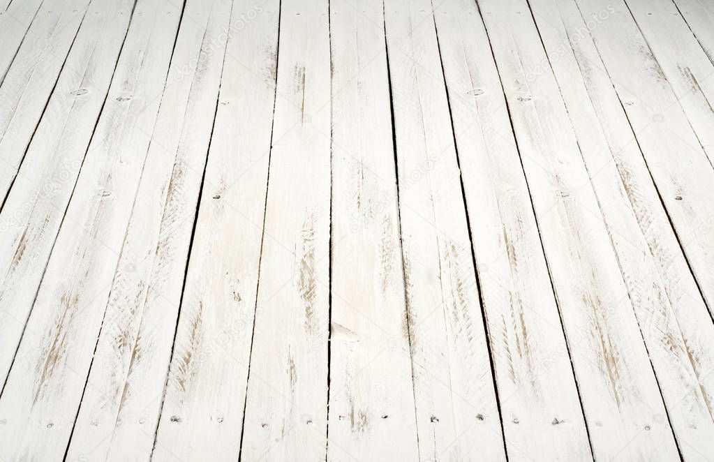 white wooden sltas floor