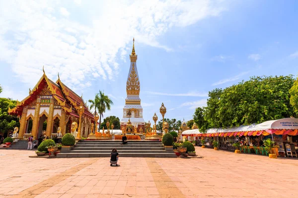 Wat Phra That Phanom buddhistiska tempel i Nakon Pranom Thailand — Stockfoto