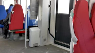 Yüksek hızlı tren kompartımanında. Modern yüksek hızlı trenin iç görünümü