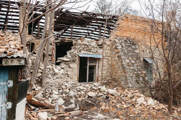 Bina yok, yıkım, deprem, bomba, terörist saldırı veya doğal afet kavram kullanılabilir