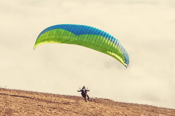 Parapente Commence Parapente Dessus Montagne — Photo