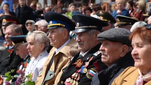 Essentuki Russland Mai 2019 Veteranen Des Zweiten Weltkriegs Mit Medaillen — Stockvideo