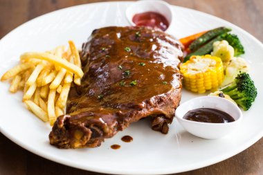 Barbekü Domuz kaburga