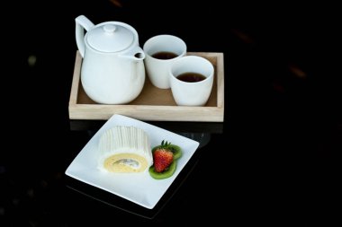 Hindistan cevizli rulo pasta