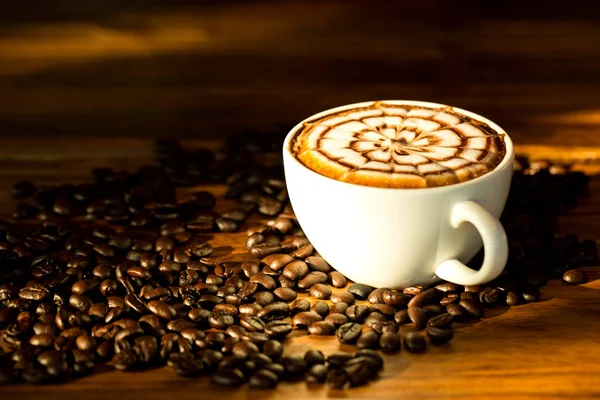 Sıcak Cappuccino kahve