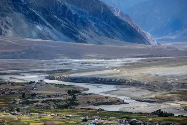 Pequeno vale em Zanskar — Fotografia de Stock