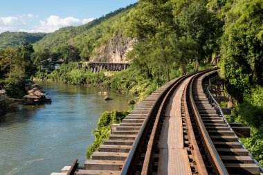 Demiryolu Köprüsü